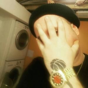 Meet your Posher, Jason